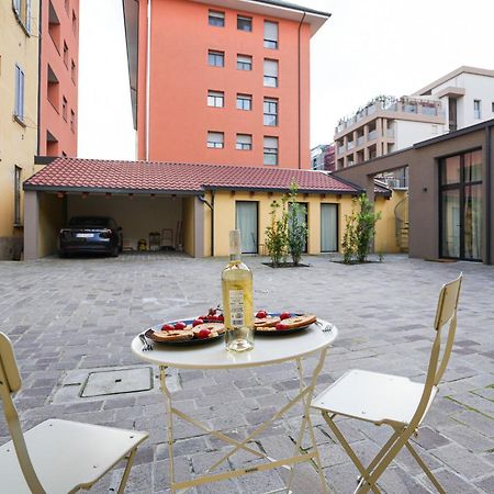 Del Re House, Parking Free Villa Milano Exteriör bild