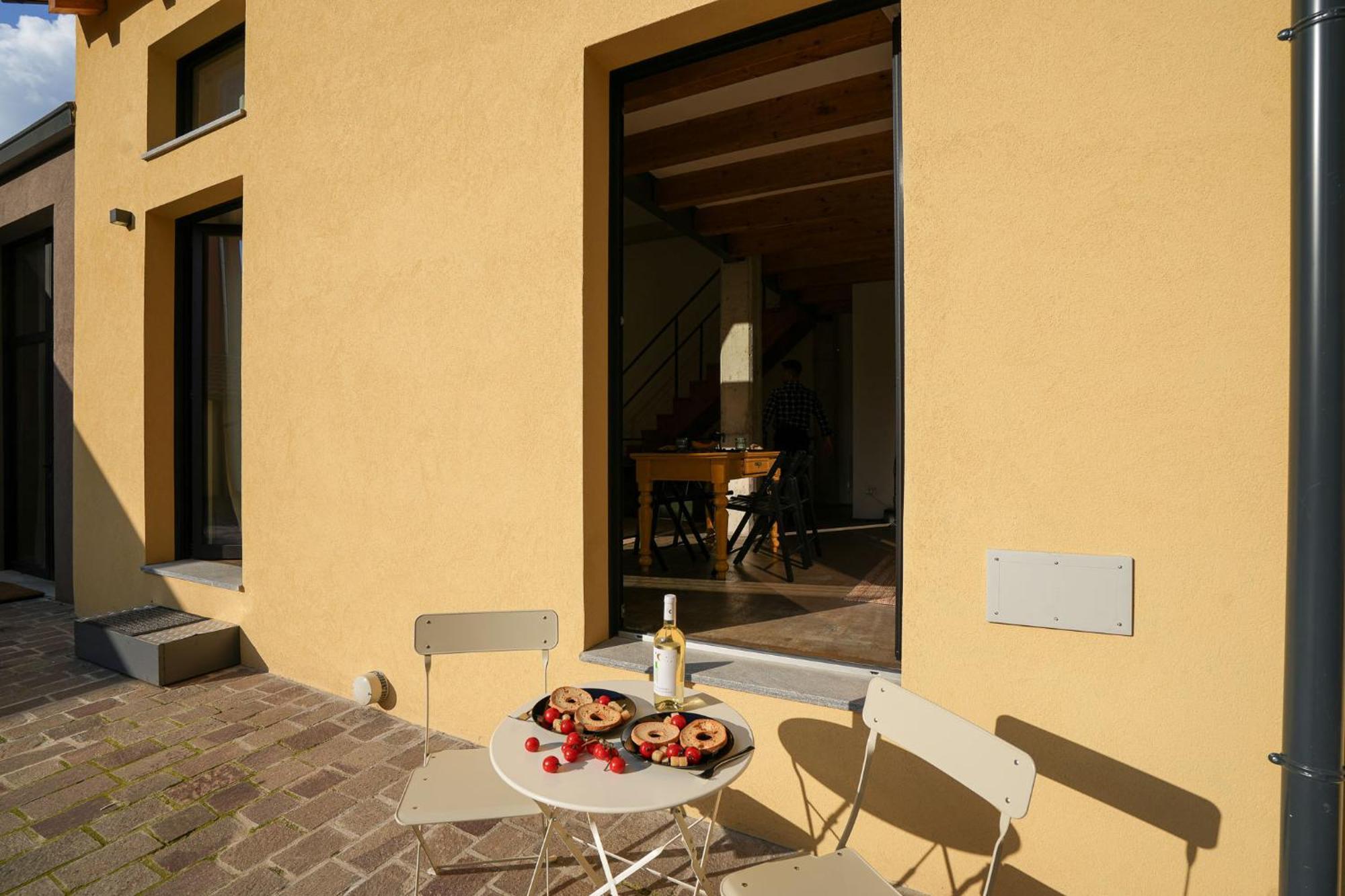 Del Re House, Parking Free Villa Milano Exteriör bild